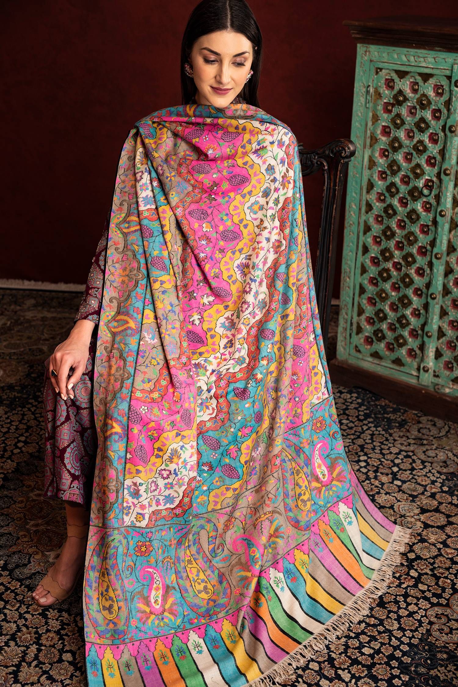 Exclusive Large Cashmere Pashmina Multicolured Kani Embroidered Shawl Scarf